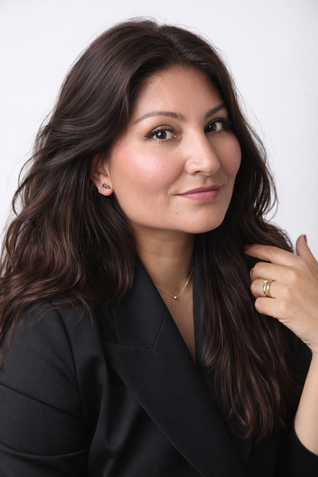 18k geelgoud oorbellen 0,048 Cts HS12 diamanten en saffier